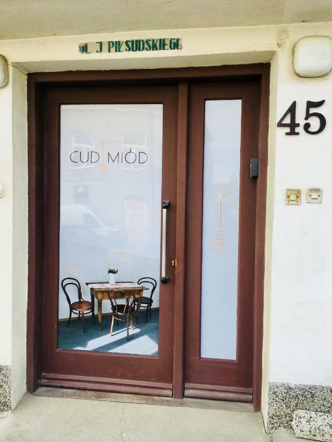 Apartamenty Cud Miod Krosno Exteriör bild